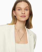 Leo Amulet in 18K Yellow Gold with Diamonds, 19mm